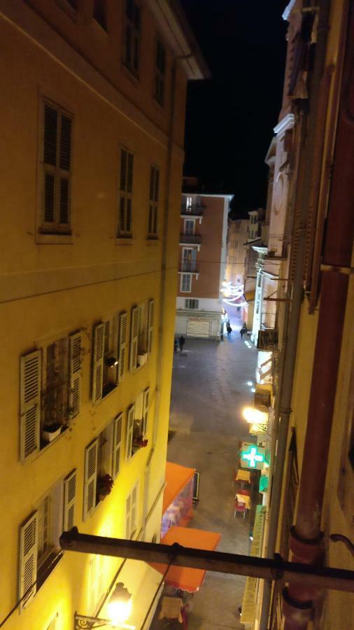 2 Bedroom Apartment Old Town Centre Nice Exterior photo
